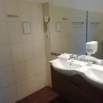 Batthyany Kuria Zalacsány