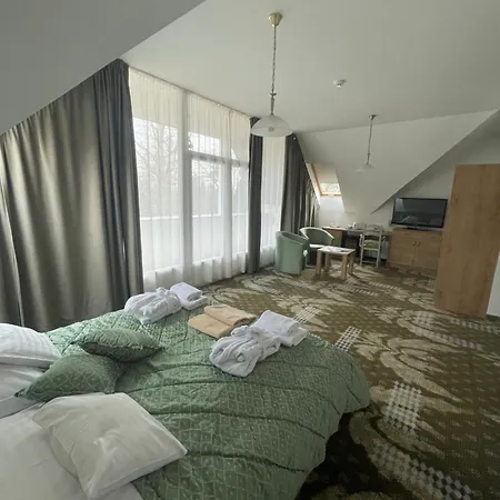 Batthyany Kuria מלון 4*